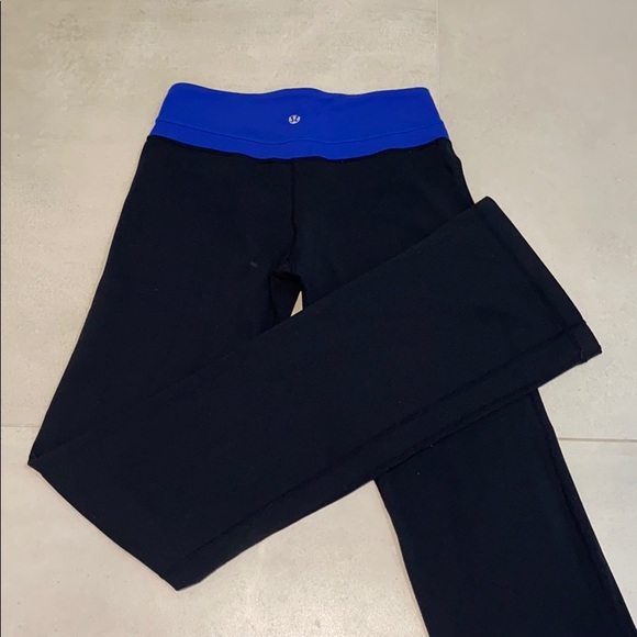 Lululemon Yoga Pants - Picture 1 of 5